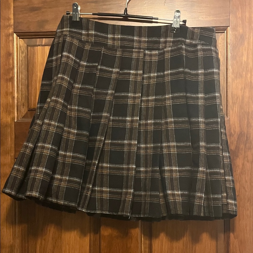 Plaid A-Line Skirt - Black and Brown